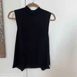 Black silk VINCE size XS high neck tank